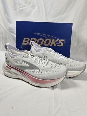 Brooks Women's Glycerin 23 B Medium Width Running Shoe Size 8.5 Brand New in Box